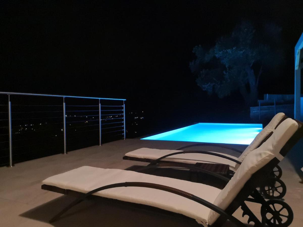 Villa Sunset Sea View 3 *